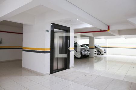 Garagem de apartamento para alugar com 3 quartos, 118m² em Parque São Vicente, Mauá