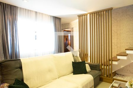 Sala de apartamento para alugar com 3 quartos, 118m² em Parque São Vicente, Mauá