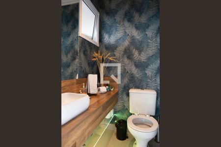 Lavabo de apartamento para alugar com 3 quartos, 118m² em Parque São Vicente, Mauá
