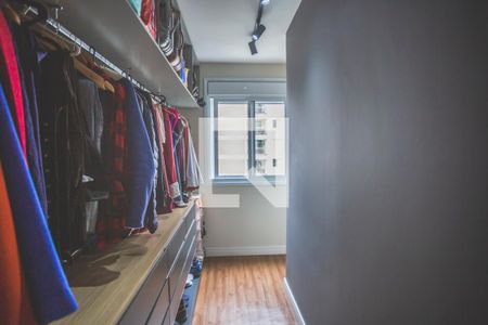 Apartamento à venda com 110m², 2 quartos e 2 vagasCloset Suíte
