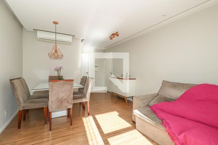 Sala  de apartamento para alugar com 3 quartos, 85m² em Sarandi, Porto Alegre