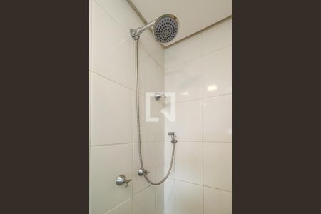 Suíte - Banheiro de apartamento para alugar com 3 quartos, 85m² em Sarandi, Porto Alegre