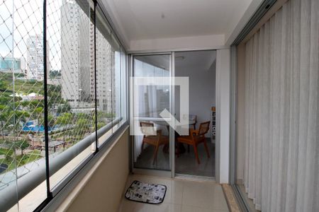 Varanda de apartamento à venda com 2 quartos, 70m² em Vale do Sereno, Nova Lima