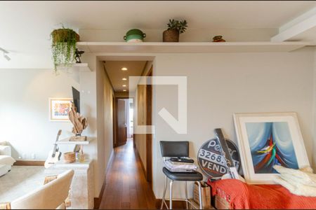 Corredor de casa de condomínio à venda com 2 quartos, 106m² em Tristeza, Porto Alegre