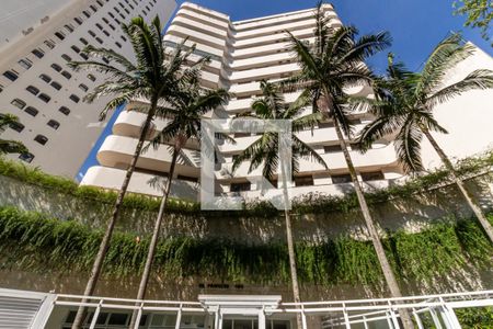 Apartamento à venda com 306m², 3 quartos e 6 vagasFachada