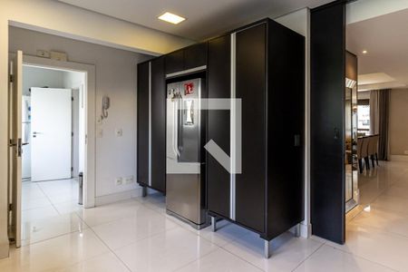 Apartamento à venda com 306m², 3 quartos e 6 vagasCozinha