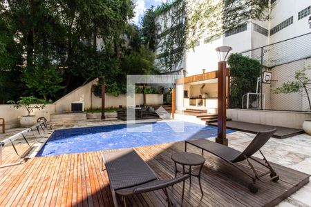 Apartamento à venda com 306m², 3 quartos e 6 vagasÁrea Comum - Piscina
