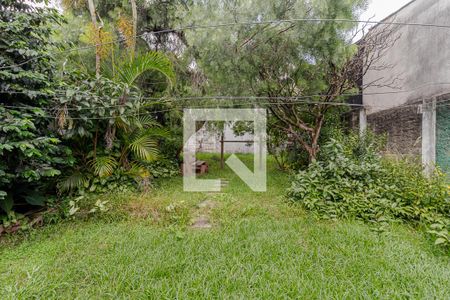 Casa à venda com 215m², 3 quartos e 2 vagas Casa à venda com 215m², 3 quartos e 2 vagasJardim