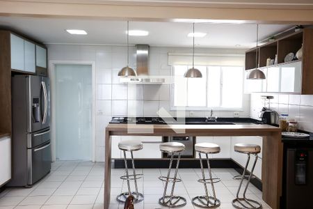 Apartamento à venda com 128m², 3 quartos e 2 vagasCozinha