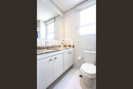 Apartamento à venda com 128m², 3 quartos e 2 vagasBanheiro da Suíte