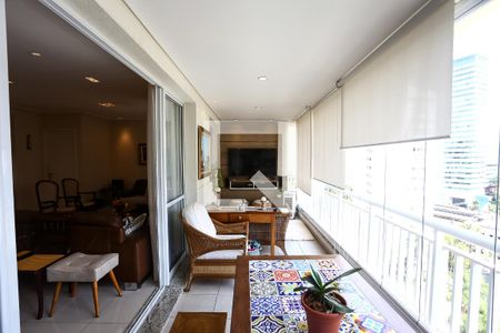 Varanda de apartamento à venda com 3 quartos, 128m² em Vila Andrade, São Paulo