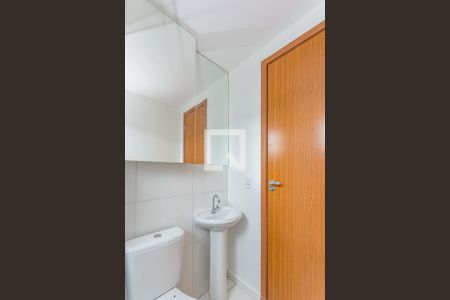 Apartamento para alugar com 45m², 2 quartos e 1 vaga Apartamento para alugar com 45m², 2 quartos e 1 vagaBanheiro