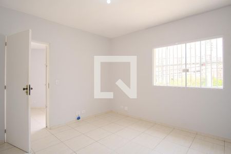 Suíte 1 de casa para alugar com 2 quartos, 174m² em Vila Aricanduva, São Paulo