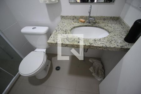 Banheiro de apartamento para alugar com 1 quarto, 60m² em Vila do Castelo, São Paulo