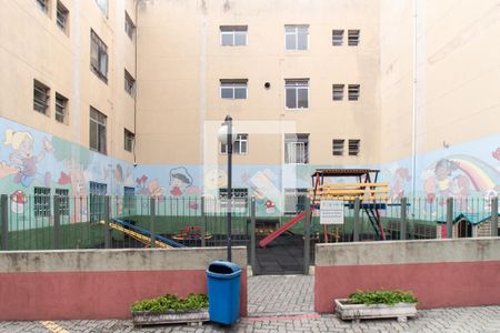 Apartamento à venda com 56m², 2 quartos e sem vaga Apartamento à venda com 56m², 2 quartos e sem vagaÁrea Comum - Playground