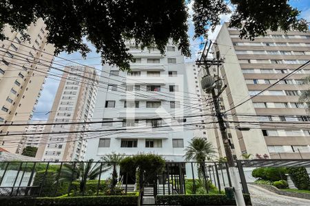Fachada de apartamento para alugar com 1 quarto, 55m² em Indianópolis, São Paulo