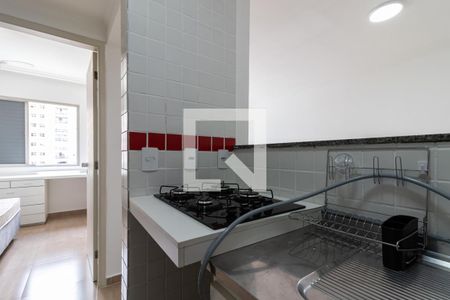 Cozinha de apartamento para alugar com 1 quarto, 55m² em Indianópolis, São Paulo