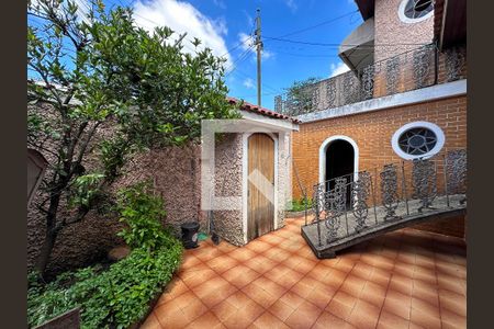 Casa à venda com 300m², 4 quartos e 2 vagasJardim/Frente