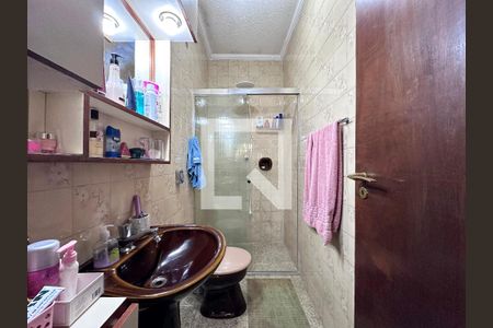 Casa à venda com 300m², 4 quartos e 2 vagasBanheiro Social