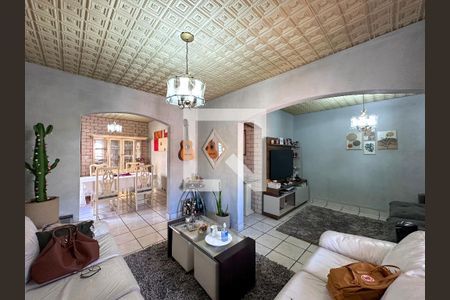 Sala de casa à venda com 4 quartos, 300m² em Parque Jabaquara, São Paulo