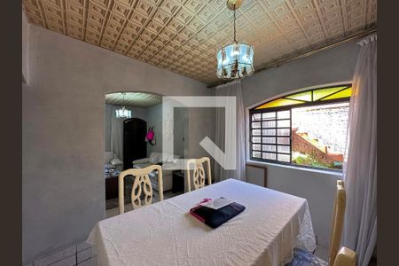 Sala de casa à venda com 4 quartos, 300m² em Parque Jabaquara, São Paulo