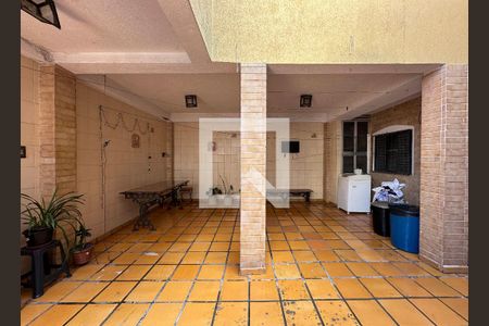 Casa à venda com 300m², 4 quartos e 2 vagasQuintal