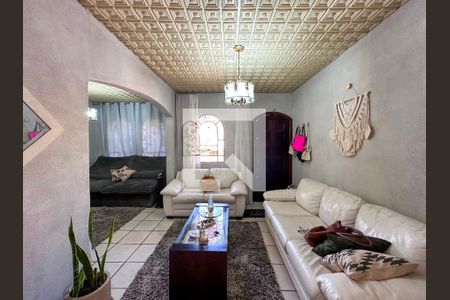 Sala de casa à venda com 4 quartos, 300m² em Parque Jabaquara, São Paulo