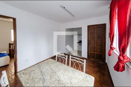 Sala de apartamento para alugar com 2 quartos, 55m² em Nova Suíça, Belo Horizonte