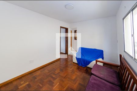 Sala 2 de apartamento para alugar com 2 quartos, 55m² em Nova Suíça, Belo Horizonte