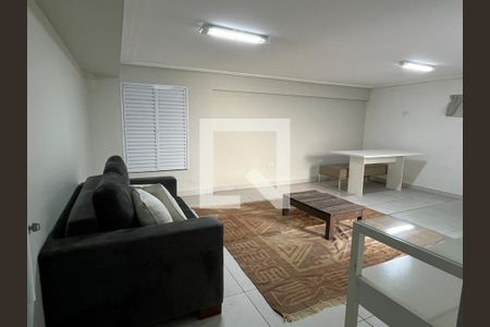 Sala/Quarto de casa para alugar com 1 quarto, 40m² em Água Rasa, São Paulo