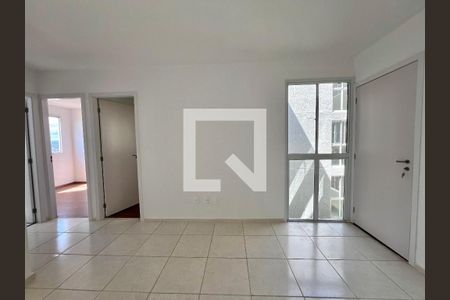 Sala de apartamento para alugar com 2 quartos, 42m² em Arvoredo Ii, Contagem