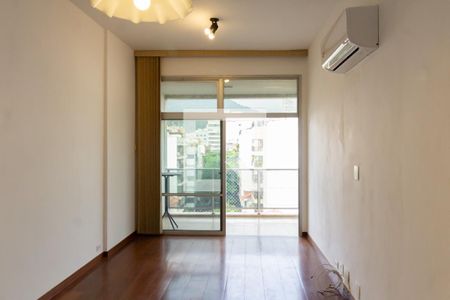 Sala de apartamento à venda com 2 quartos, 73m² em Leblon, Rio de Janeiro
