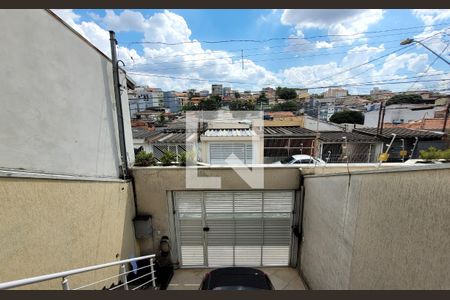 Vista de casa à venda com 3 quartos, 190m² em Jardim Santo Alberto, Santo André