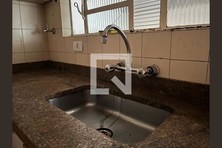 Casa para alugar com 250m², 3 quartos e 2 vagasCozinha 