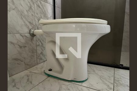 Casa para alugar com 250m², 3 quartos e 2 vagasBanheiro 2