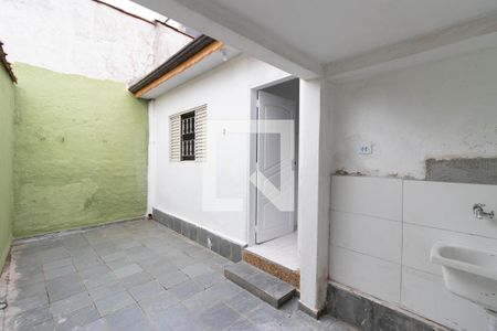 Casa para alugar com 100m², 2 quartos e sem vaga Casa para alugar com 100m², 2 quartos e sem vagaQuintal