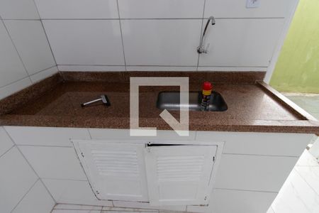 Casa para alugar com 100m², 2 quartos e sem vaga Casa para alugar com 100m², 2 quartos e sem vagaCozinha