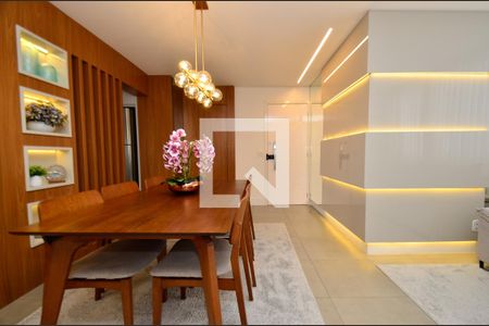 Sala de apartamento à venda com 4 quartos, 110m² em Fernão Dias, Belo Horizonte