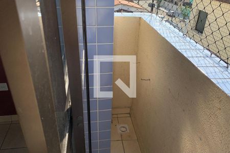 Sacada de apartamento para alugar com 1 quarto, 36m² em Guilhermina, Praia Grande