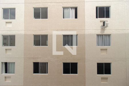 Vista da Sala de apartamento para alugar com 2 quartos, 44m² em Guaratiba, Rio de Janeiro