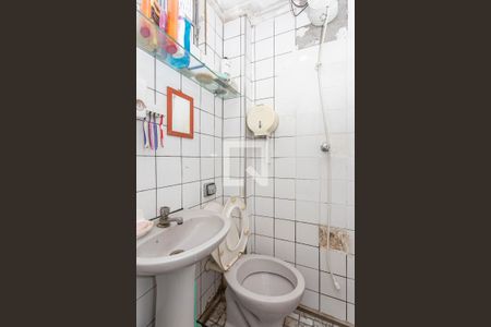 Banheiro de casa à venda com 1 quarto, 90m² em Vila Santo Estefano, São Paulo