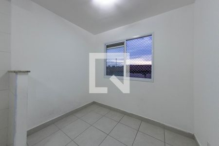 Sala/Cozinha/Área de Serviço de apartamento para alugar com 2 quartos, 32m² em Jardim Planalto, São Paulo