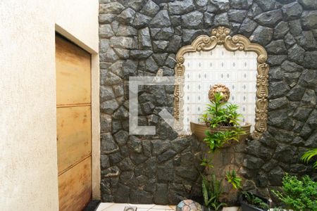 Casa à venda com 360m², 3 quartos e 2 vagasJardim de inverno 