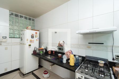 Casa à venda com 360m², 3 quartos e 2 vagasCozinha