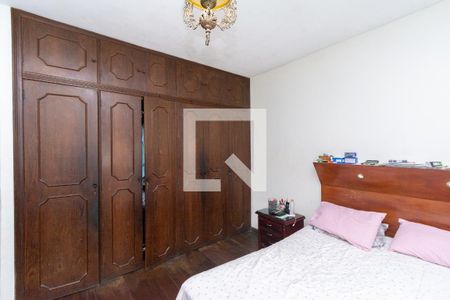 Casa à venda com 360m², 3 quartos e 2 vagasSuíte