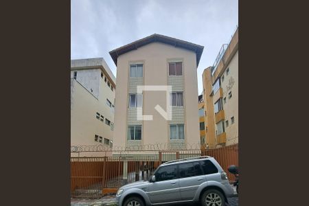 Apartamento para alugar com 78m², 2 quartos e 1 vagaFachada