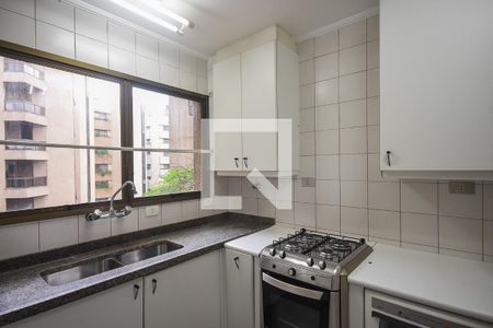 Apartamento à venda com 190m², 4 quartos e 3 vagasCozinha
