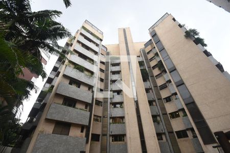 Apartamento à venda com 190m², 4 quartos e 3 vagasFachada