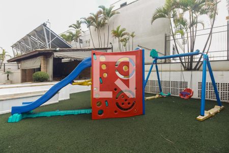 Apartamento à venda com 271m², 3 quartos e 3 vagasCondomínio - Playground