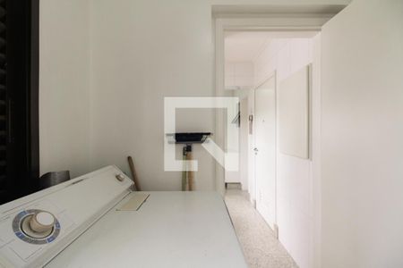 Apartamento à venda com 271m², 3 quartos e 3 vagasÁrea de Serviço - Quarto de Serviço